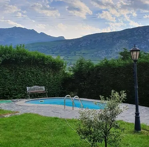 Viviendas Turisticas El Carrascal *