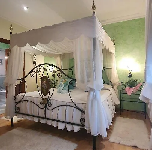 Viviendas Turisticas El Carrascal Хостел Ла-Гандара