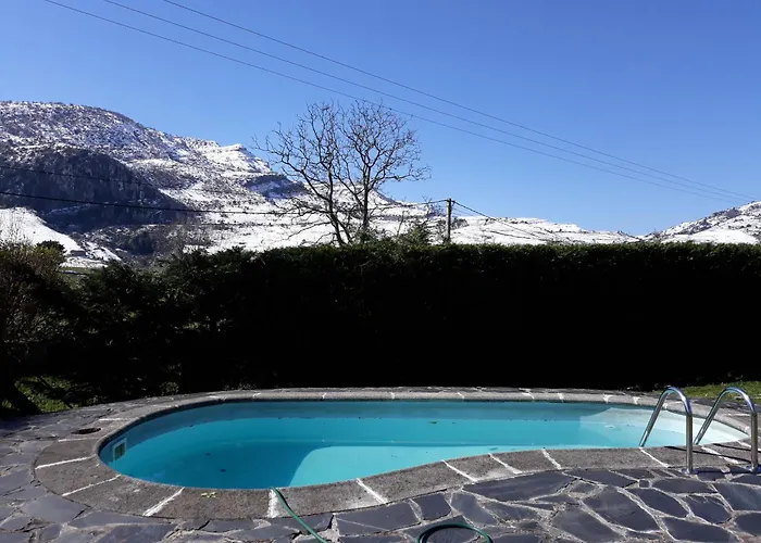 Hostel Viviendas Turisticas El Carrascal